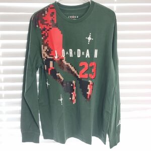 Jordan Long Sleeve Pixelate Print / Minecraft , BNWOT